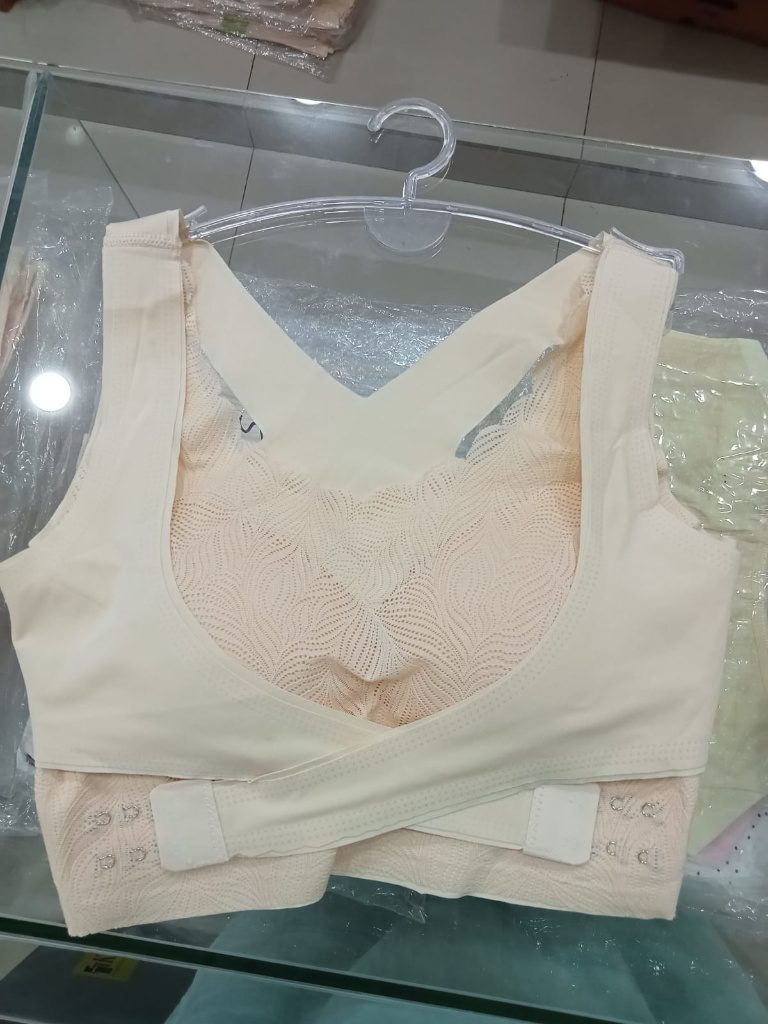 Stylish Cross-Strap Adjustable Underband Padded Bra Seamless Comfortable Lingerie - Image 2